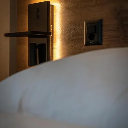 Ziegelhuesi Hotel, Stettlen Bei Bern 3*