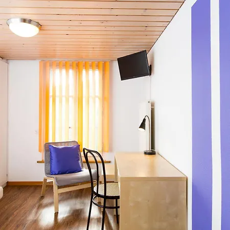 Ziegelhuesi - Self Checkin, Bei Bern 3*