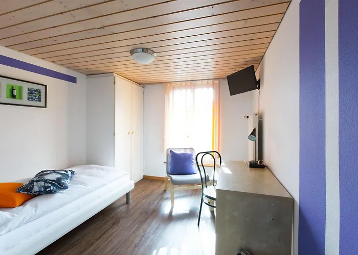 אורחן Ziegelhuesi - Self Checkin, Bei Bern 3*